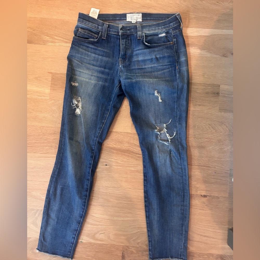 Current/Elliott Distressed Dark Blue Skinny Jeans